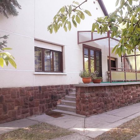 Rozmaring Apartman Zánka Villa Esterno foto