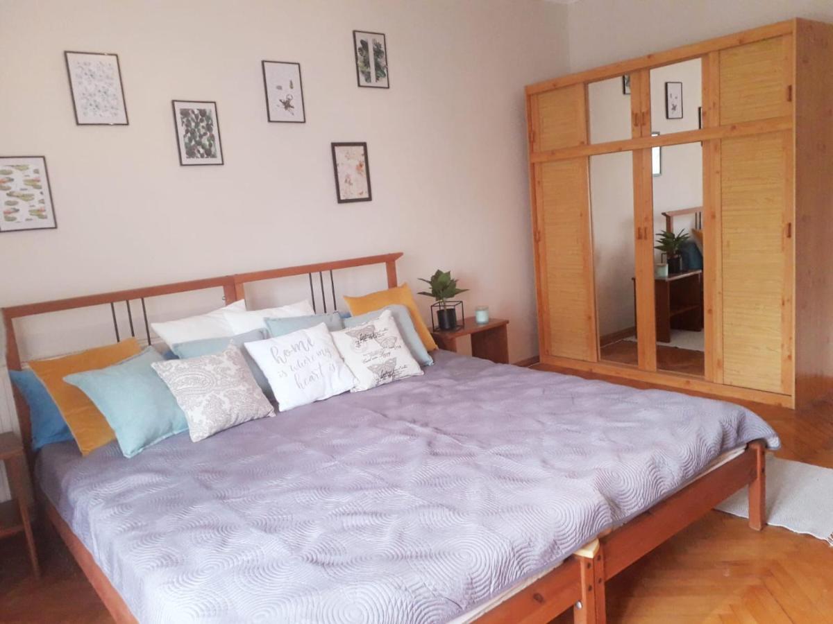 Rozmaring Apartman Zánka Villa Esterno foto