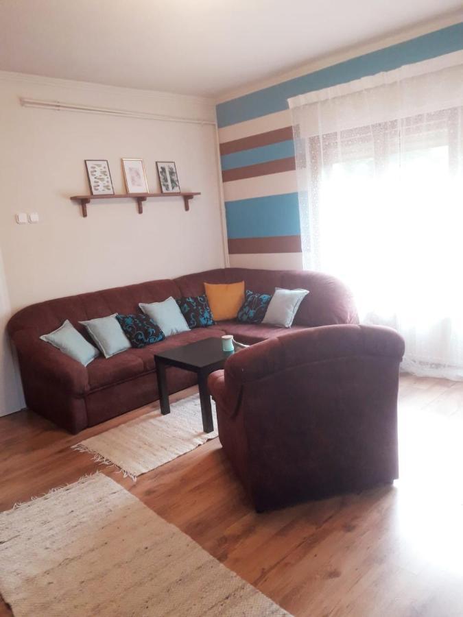 Rozmaring Apartman Zánka Villa Esterno foto